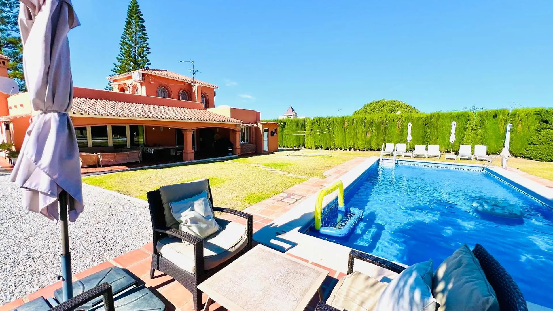 Villa Summer Sol Mediterranea Alhaurín de la Torre 0*,  İspanya
